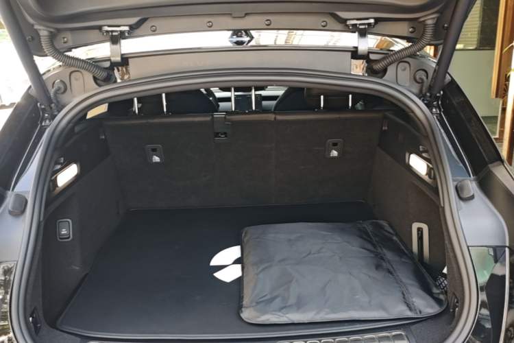 Used Nio ET5T 2024 75kWh Touring Trunk