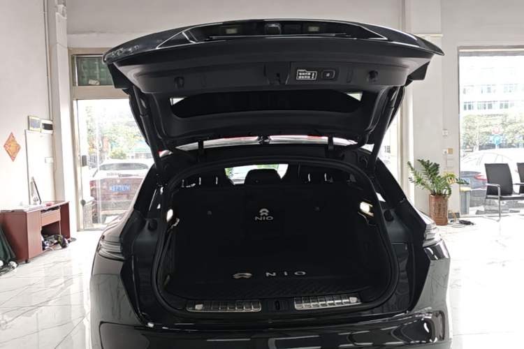 Used Nio ET5T 2024 75kWh Touring Trunk