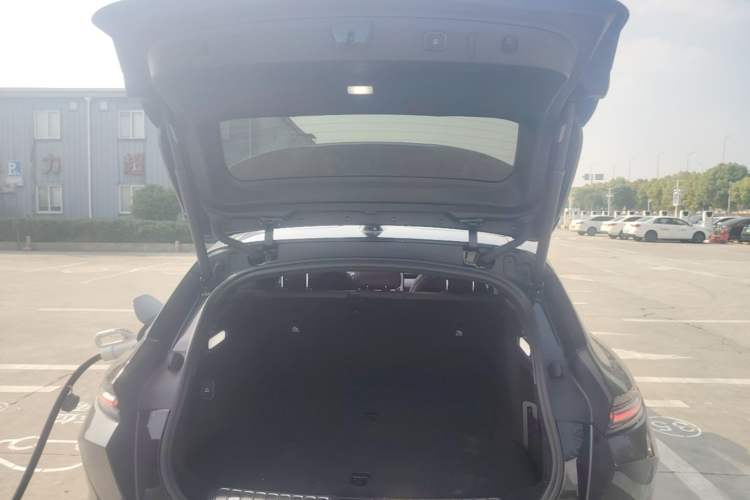 Used Nio ET5T 2024 75kWh Touring Trunk