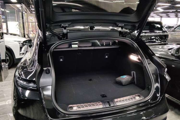 Used Nio ET5T 2024 75kWh Touring Trunk