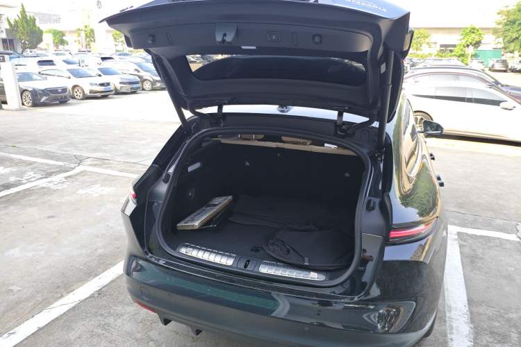 Used Nio ET5T 2024 75kWh Touring Trunk