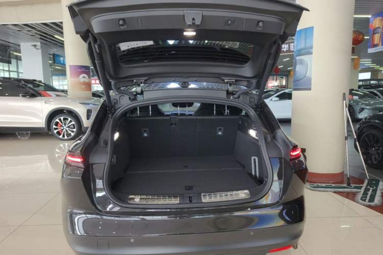 Used Nio ET5T 2024 75kWh Touring Trunk