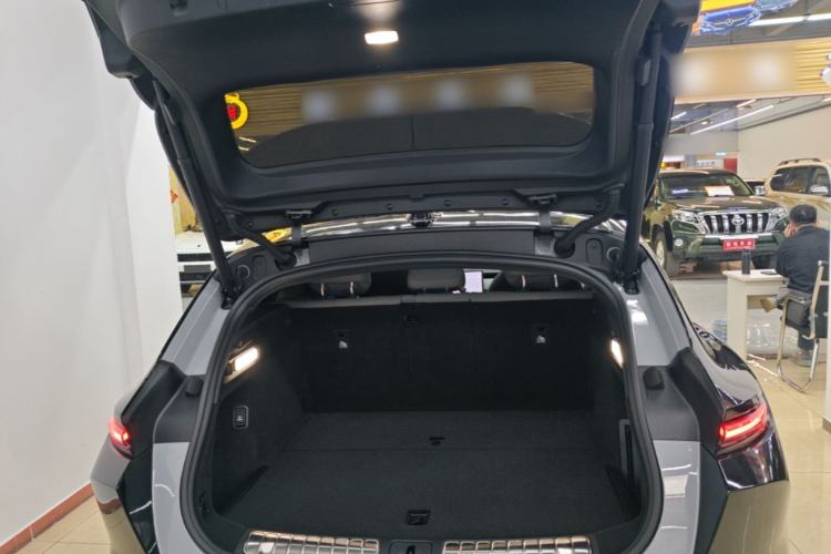 Used Nio ET5T 2024 75kWh Touring Trunk