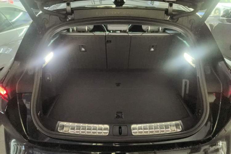Used Nio ET5T 2024 75kWh Touring Trunk