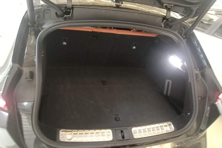 Used Nio ET5T 2024 75kWh Touring Trunk