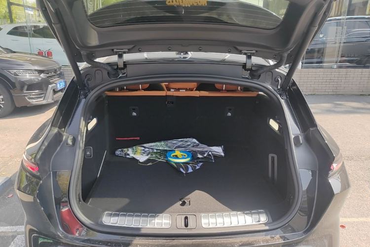 Used Nio ET5T 2024 75kWh Touring Trunk