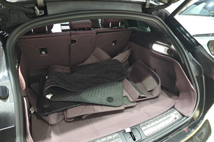 Used Nio ET5T 2024 75kWh Touring Trunk