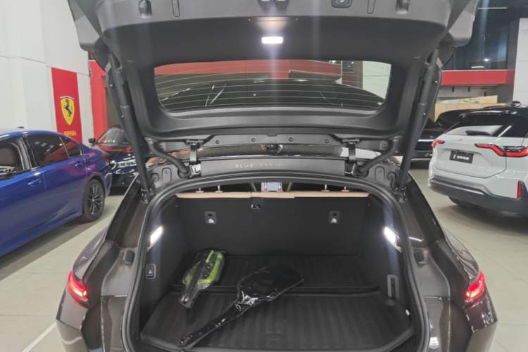 Used Nio ET5T 2024 75kWh Touring Trunk
