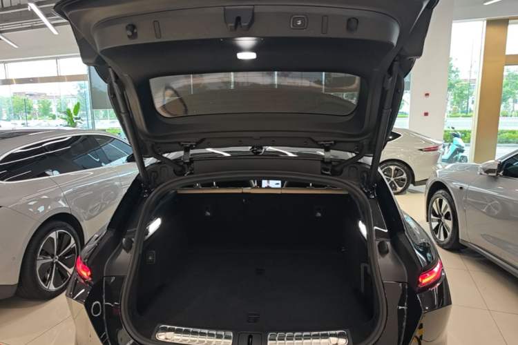 Used Nio ET5T 2024 75kWh Touring Trunk