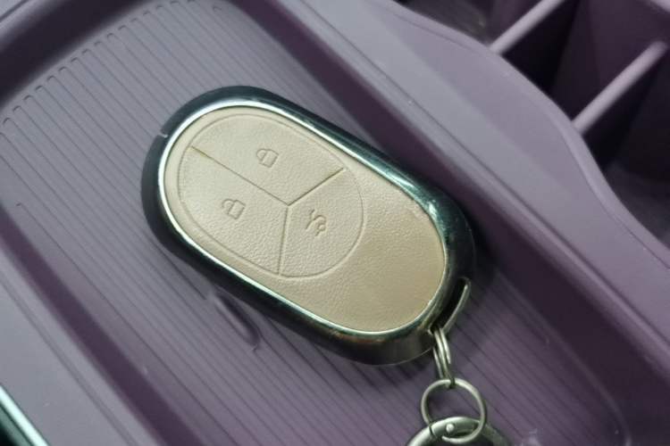Used Nio ET5T 2024 75kWh Touring Vehicle Key