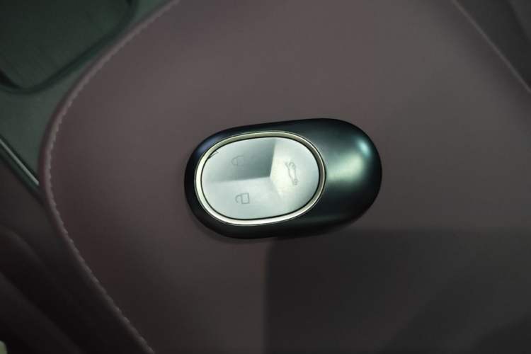 Used Nio ET5T 2024 75kWh Touring Vehicle Key