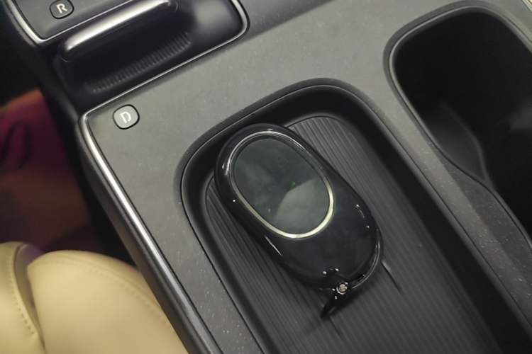 Used Nio ET5T 2024 75kWh Touring Vehicle Key