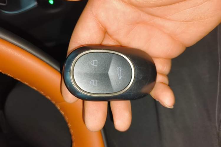 Used Nio ET5T 2024 75kWh Touring Vehicle Key