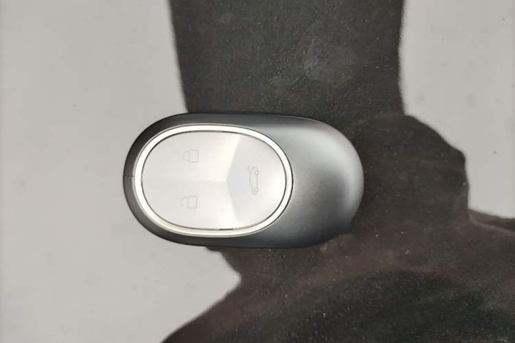 Used Nio ET5T 2024 75kWh Touring Vehicle Key