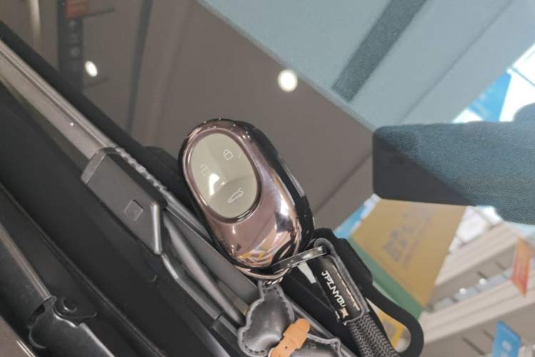 Used Nio ET5T 2024 75kWh Touring Vehicle Key