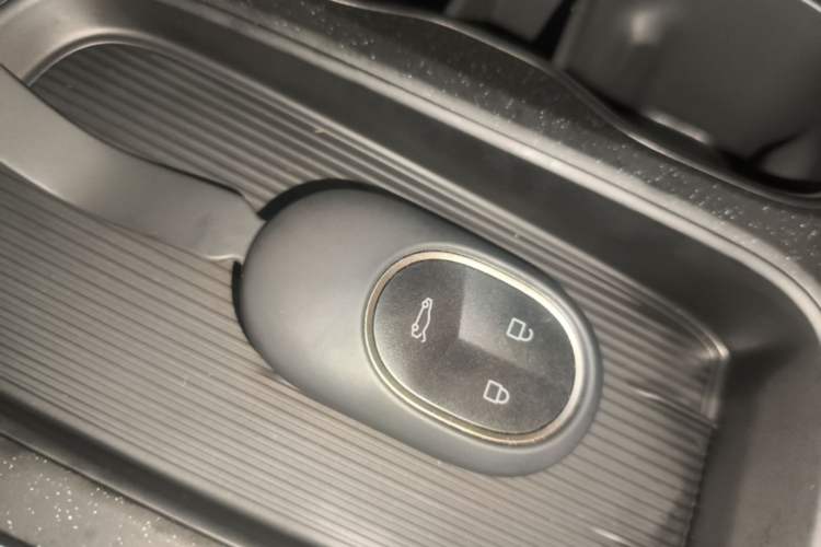 Used Nio ET5T 2024 75kWh Touring Vehicle Key