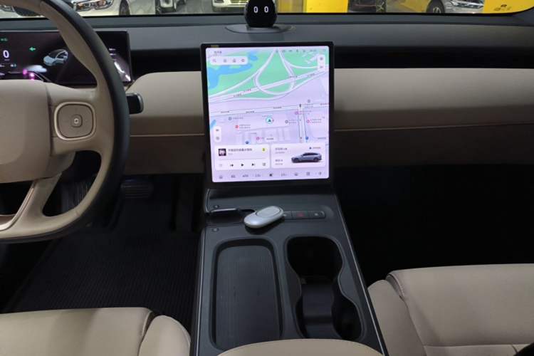 Used Nio ET5T 2024 75kWh Touring Audio And AC Panel