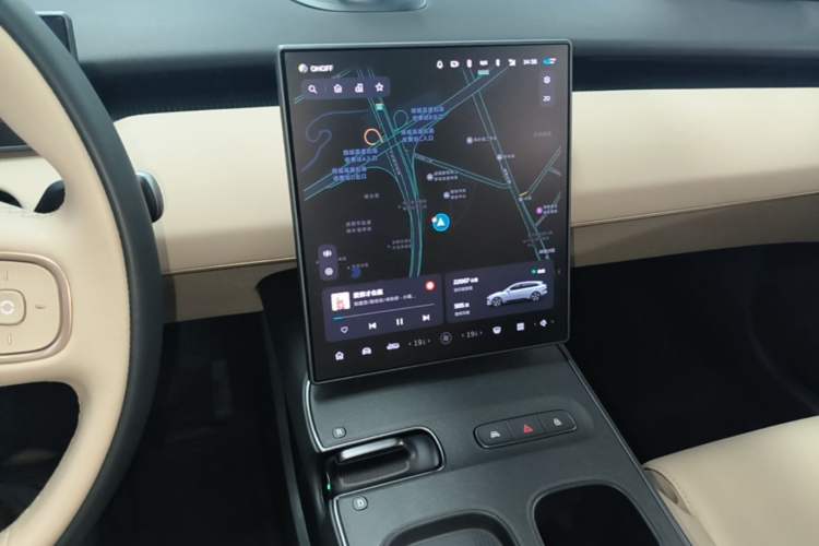 Used Nio ET5T 2024 75kWh Touring Audio And AC Panel