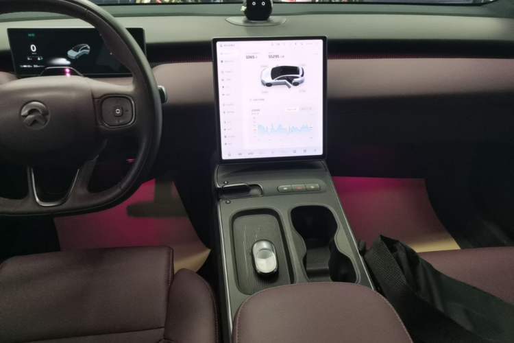 Used Nio ET5T 2024 75kWh Touring Audio And AC Panel