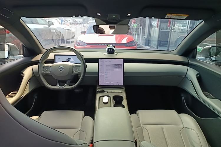 Used Nio ET5T 2024 75kWh Touring Center Console