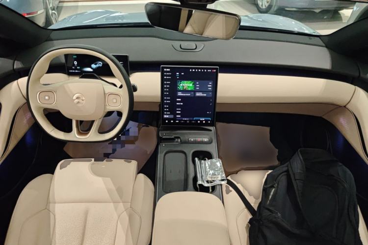 Used Nio ET5T 2024 75kWh Touring Center Console