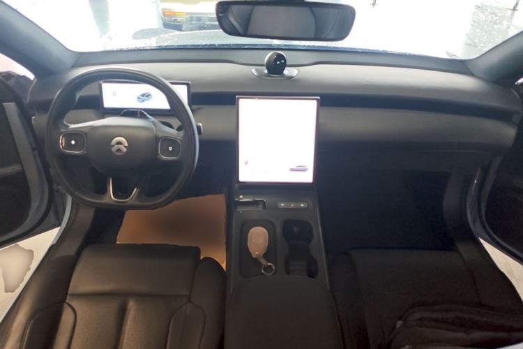 Used Nio ET5T 2024 75kWh Touring Center Console
