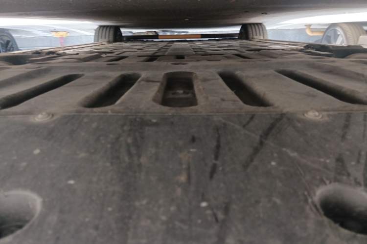 Used Nio ET5T 2024 75kWh Touring Chassis Front