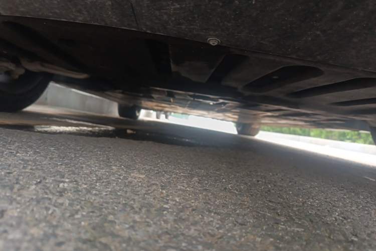 Used Nio ET5T 2024 75kWh Touring Chassis Front Left