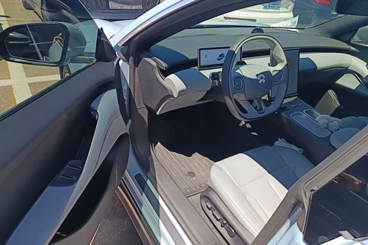 Used Nio ET5T 2024 75kWh Touring Driver Seat