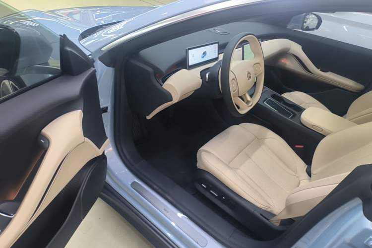 Used Nio ET5T 2024 75kWh Touring Driver Seat