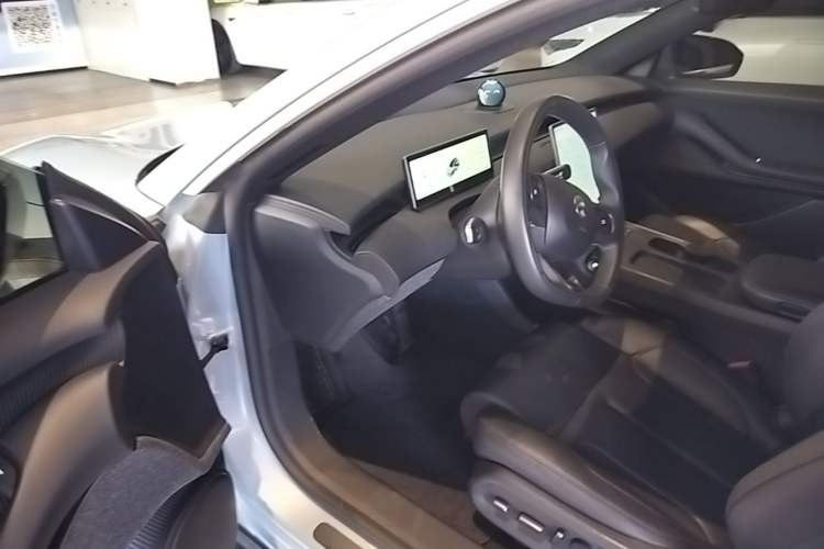 Used Nio ET5T 2024 75kWh Touring Driver Seat