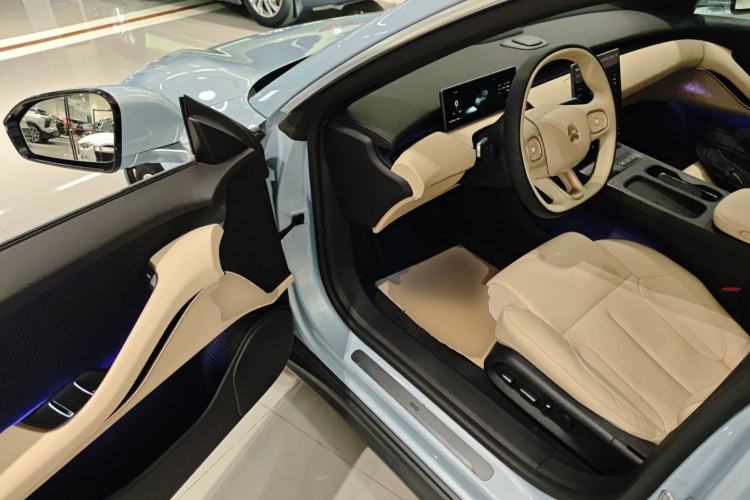 Used Nio ET5T 2024 75kWh Touring Driver Seat