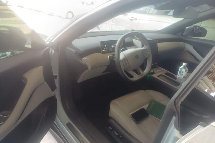 Used Nio ET5T 2024 75kWh Touring Driver Seat