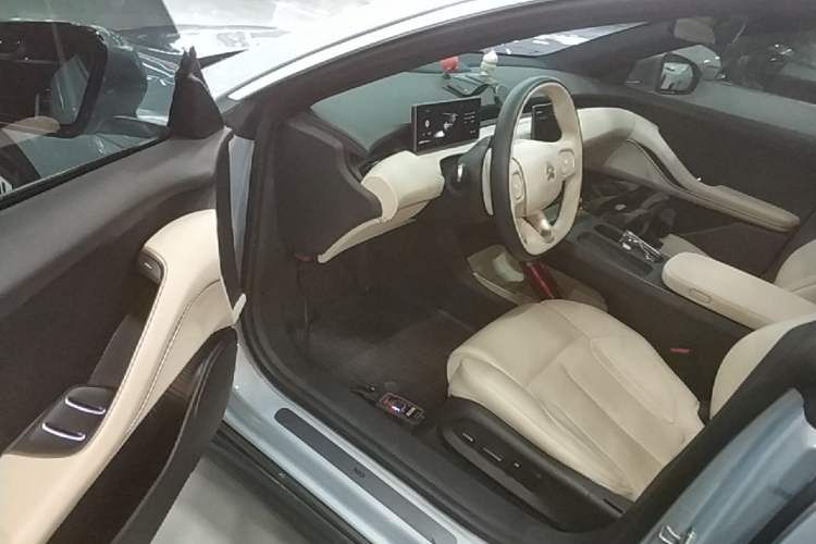Used Nio ET5T 2024 75kWh Touring Driver Seat