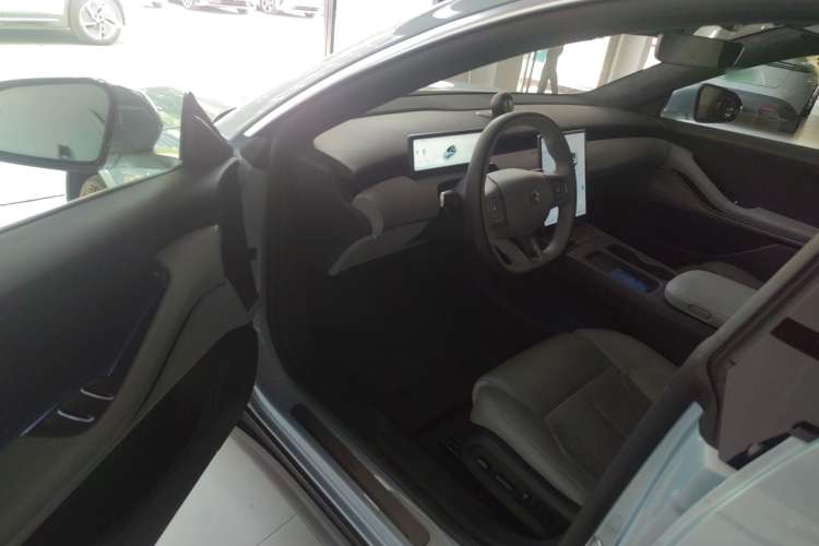 Used Nio ET5T 2024 75kWh Touring Driver Seat