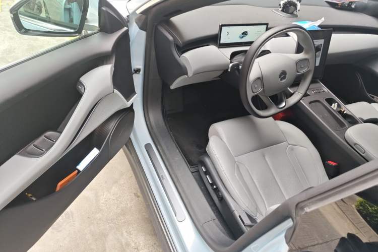 Used Nio ET5T 2024 75kWh Touring Driver Seat