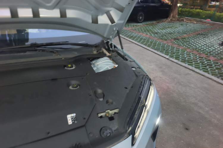 Used Nio ET5T 2024 75kWh Touring Engine Bay Left