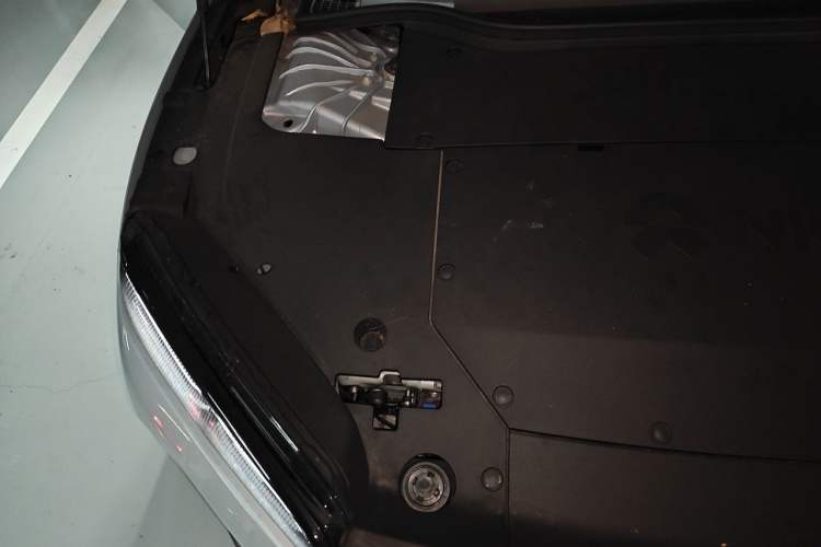 Used Nio ET5T 2024 75kWh Touring Engine Bay Right