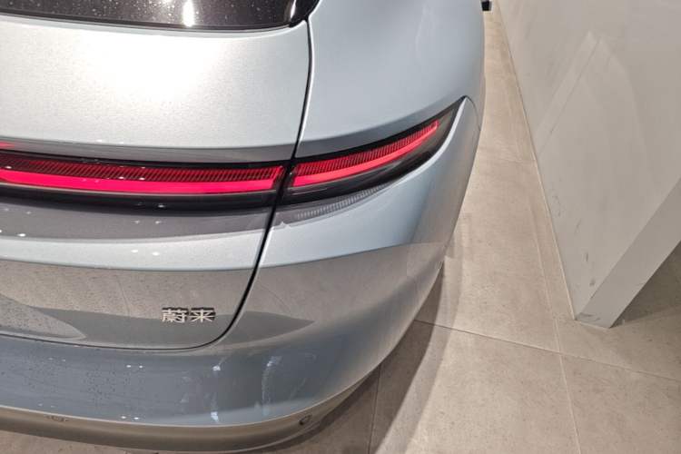 Used Nio ET5T 2024 75kWh Touring Exterior 1