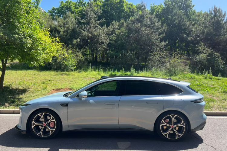 Used Nio ET5T 2024 75kWh Touring Exterior 2