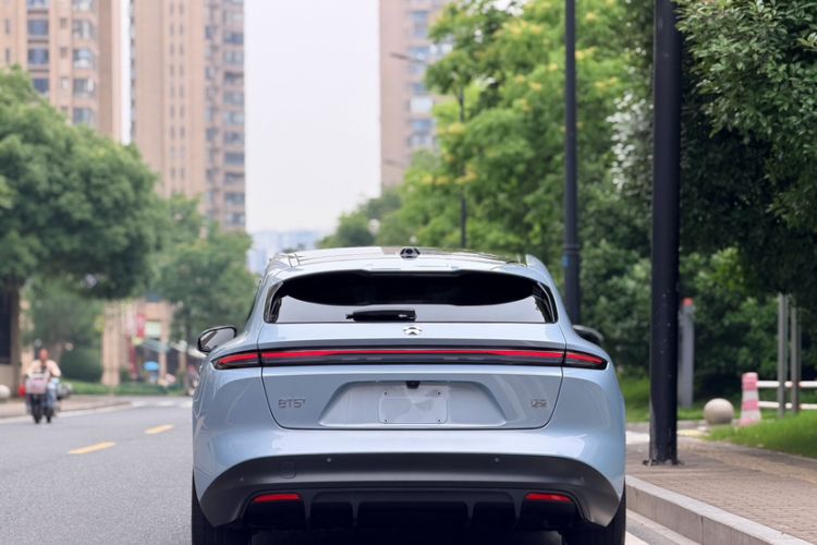 Used Nio ET5T 2024 75kWh Touring Exterior 4