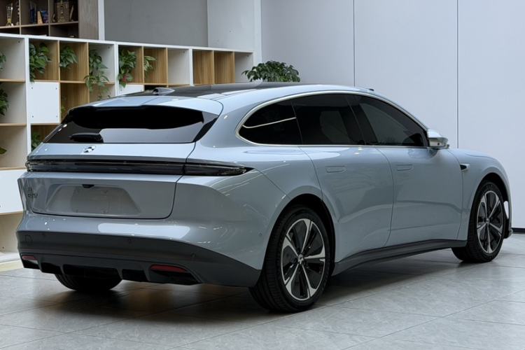Used Nio ET5T 2024 75kWh Touring Exterior 4