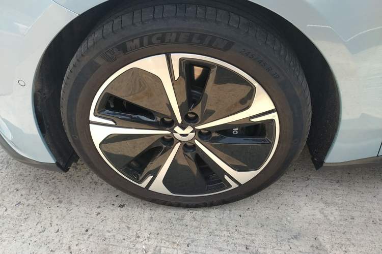 Used Nio ET5T 2024 75kWh Touring Exterior 4
