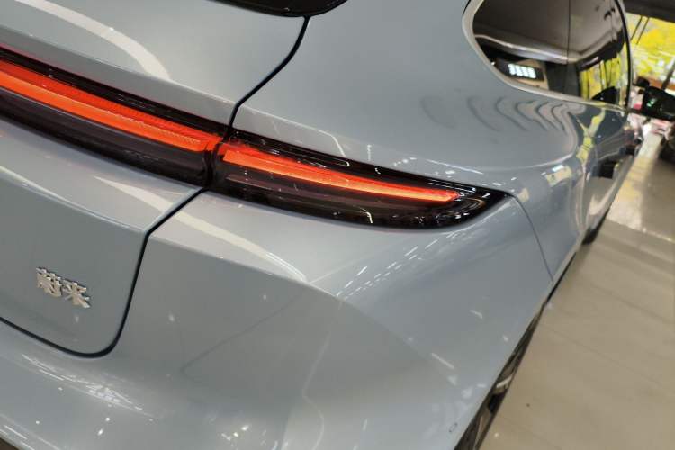 Used Nio ET5T 2024 75kWh Touring Exterior 6