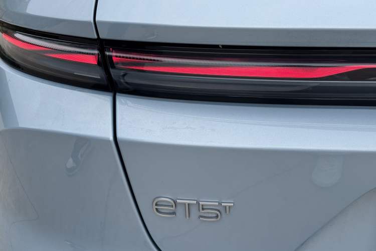 Used Nio ET5T 2024 75kWh Touring Exterior 6