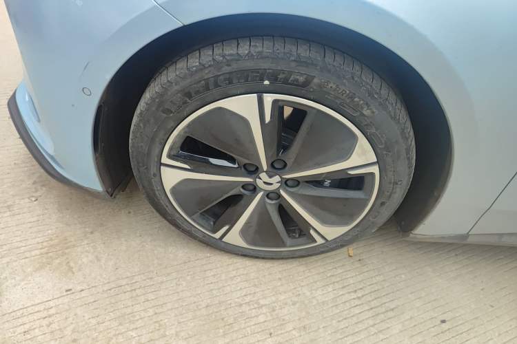 Used Nio ET5T 2024 75kWh Touring Exterior 7