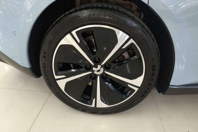 Used Nio ET5T 2024 75kWh Touring Exterior 8