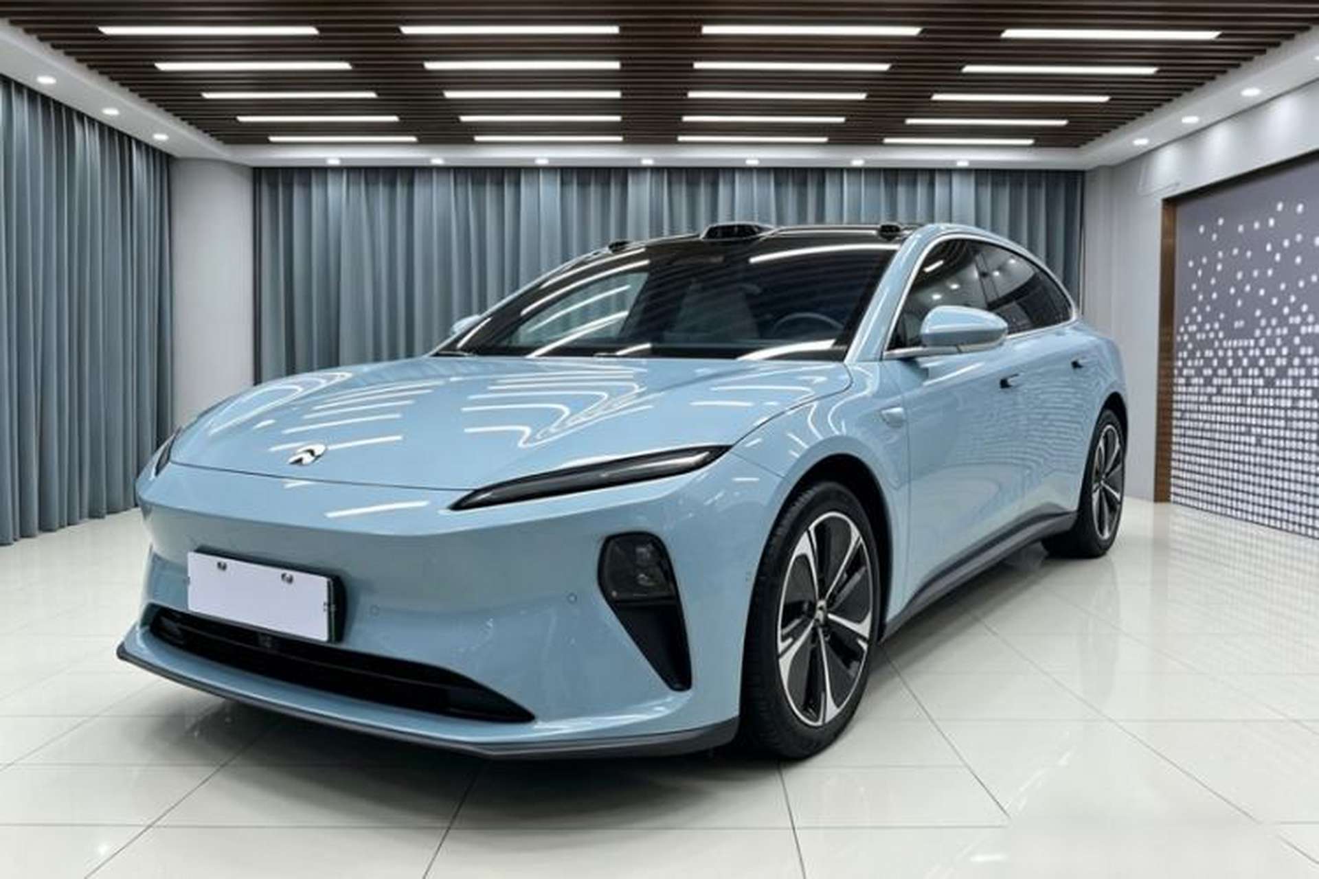 Used Nio ET5T 2024 75kWh Touring Exterior 8