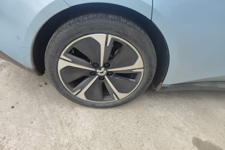 Used Nio ET5T 2024 75kWh Touring Exterior 8