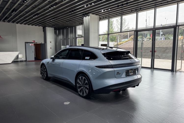Used Nio ET5T 2024 75kWh Touring Exterior 9